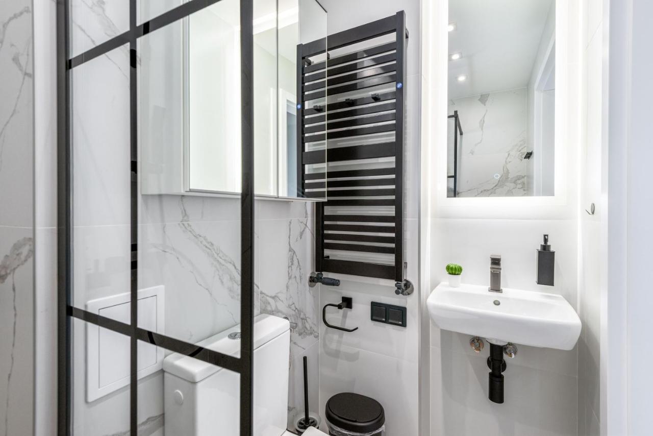 Kairos Apartments - Amber - Darmowy Parking, Scisle Centrum Gliwice Dış mekan fotoğraf